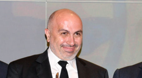 Θύμα των κλεφτών που «λερώνουν το σακάκι» και ο επιχειρηματίας Κορρές