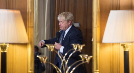 Bρετανία: Πρόωρες κάλπες «βλέπει» το BBC