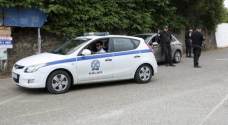 Βρήκαν τον ληστή στο πορτ μπαγκάζ αγκαλιά με το χρηματοκιβώτιο!