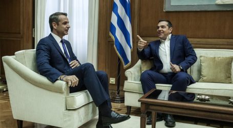 «Σφίγγα» για Πρόεδρο Δημοκρατίας ο Μητσοτάκης στους αρχηγούς