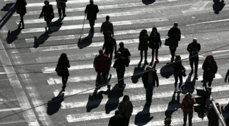 Ανακοινώσεις για το κοινωνικό μέρισμα: Έκτακτη ενίσχυση ύψους 700 ευρώ – Σε 250.000 νοικοκυριά