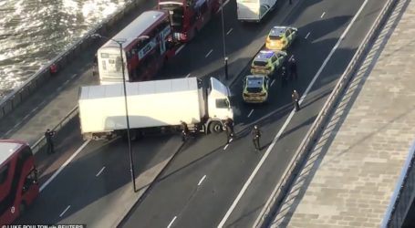 Πανικός στη Γέφυρα του Λονδίνου – Πυροβόλησαν τον δράστη