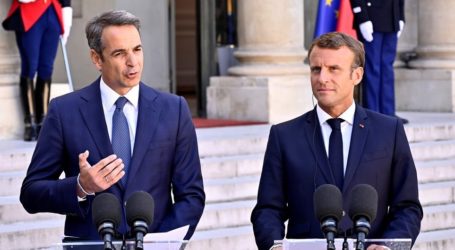 Τηλεφωνική επικοινωνία Μητσοτάκη – Μακρόν: Επί τάπητος μεταναστευτικό και τουρκικές προκλήσεις – Οργή στην Κύπρο