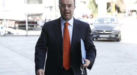 Σταϊκούρας: Ποιοι αποτελούν τη μεσαία τάξη στην Ελλάδα