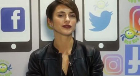 Η Κάτια Ταραμπάνκο απαντάει στα mean tweets του GNTM