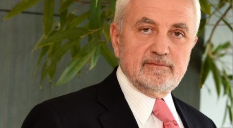 Ελλάκτωρ: Σημαντική πτώση του κόστους δανεισμού δείχνει «με το καλημέρα» η πορεία της τιμής του ευρωομολόγου