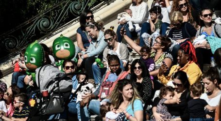 Στοιχεία-σοκ: Μόλις 8 εκατομμύρια ο πληθυσμός της Ελλάδας το 2050 αν δεν στηριχθεί η μητρότητα