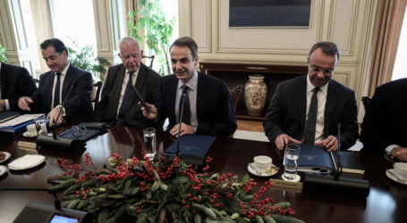 Μητσοτάκης για απεργίες: Δεν μπορεί να κλείνει ο δρόμος για 50 διαδηλωτές