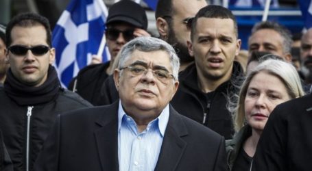 Δύσκολα… συγκρατιούνται Μιχαλολιάκος και Κασιδιάρης για την επόμενη ημέρα
