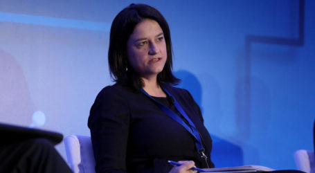 Στα «μαχαίρια» ΣΥΡΙΖΑ – Κεραμέως για την εξίσωση των κολεγίων