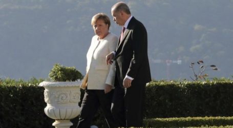 Παράπονα Ερντογάν στη Μέρκελ: Υποκύψατε στους εκβιασμούς Ελλάδας και Κύπρου