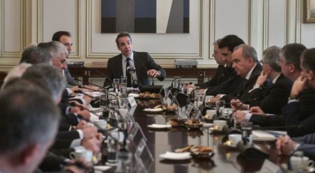 Νέα Δημοκρατία: Πρωτοβουλίες αποφασιστικότητας σε μεταναστευτικό και κοροναϊό