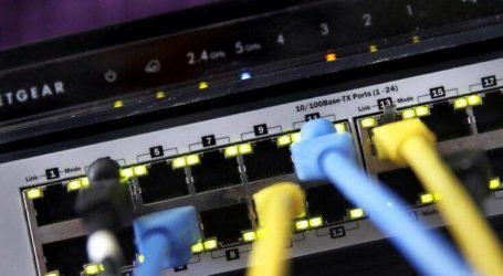 Η κυβέρνηση προωθεί γρηγορότερο Ίντερνετ με εύκολη πρόσβαση για μεσαίες και μικρές επιχειρήσεις