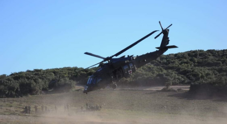 Μήνυμα υψηλού συμβολισμού στέλνουν Έλληνες, Γάλλοι και Αμερικανοί πεζοναύτες – Σενάριο ανακατάληψης νησιού που βρίσκεται υπό τον έλεγχο εχθρικών δυνάμεων