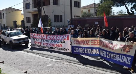 Μορατόριουμ κυβέρνησης – αυτοδιοικητικών: Πιλότος η Σάμος για τις κλειστές δομές