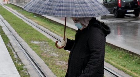 Η αποξένωση τρομάζει τους Έλληνες περισσότερο από τον κορονοϊό