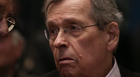 Πρωτοφανές: Ο Στέφανος Μάνος “τα χώνει” στις ιδιωτικές επιχειρήσεις – Και επαινεί το Δημόσιο