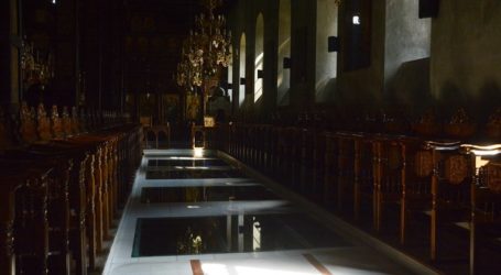 Η Αρχιεπισκοπή Αμερικής δείχνει τον δρόμο: Κλείνουν οι εκκλησίες – “Πράξη αγάπης η κατ’ οίκον λατρεία”