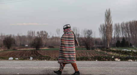 ΕΕ σε μετανάστες στην Τουρκία: Μην πηγαίνετε στα σύνορα με την Ελλάδα – Δεν είναι ανοιχτά, σας λένε ψέματα