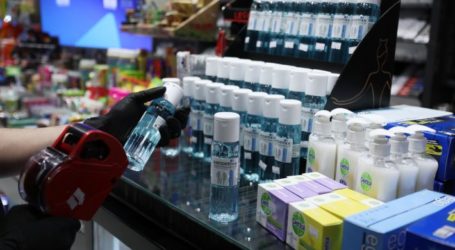 150.000 τη μέρα: Η ελληνική εταιρία που μας έκανε τη νο1 χώρα σε επάρκεια αντισηπτικών στην Ευρώπη