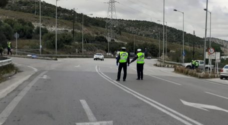 Απαγόρευση κυκλοφορίας: Mε… σούβλα και κάρβουνα στο πορτ-μπαγκάζ «πιάστηκε» οδηγός στα Μέγαρα – Τον γύρισαν πίσω στην Αθήνα