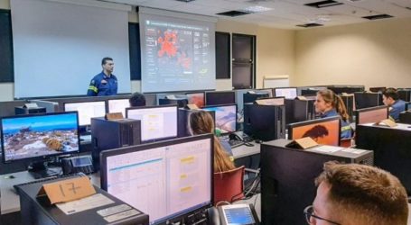 Στα άδυτα του στρατηγείου κατά του κορονοϊού – Η νέα γενιά στην «πρώτη γραμμή»