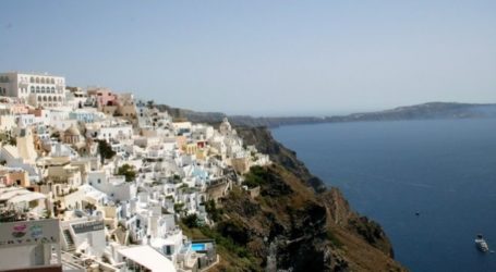 Telegraph: Πού θα πάμε μετά τον κορονοϊό; Μα φυσικά Ελλάδα!