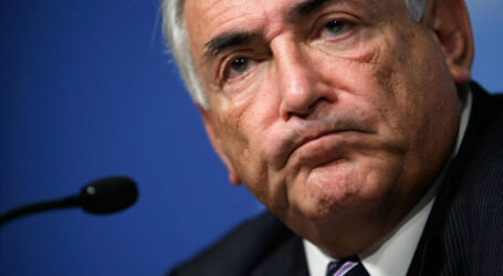 Ντομινίκ Στρος Καν: Γιατί θα καταστραφούν οικονομικά από την πανδημία χώρες που εξάγουν πρώτες ύλες και εξαρτώνται από τον τουρισμό -Προβλέπει μεταναστευτική κρίση