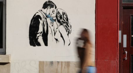 Κορωνοϊός-καθηγητής Δερμιτζάκης: Γιατί άλλοι αρρωσταίνουν βαριά και άλλοι πιο ελαφριά