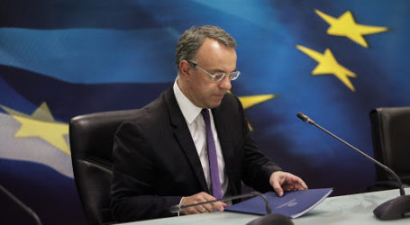 Σταϊκούρας: Eχουμε αρκετά «καύσιμα» για την επανεκκίνηση της οικονομίας