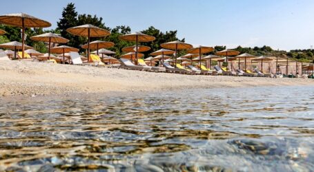 BBC: Η Ελλάδα έδρασε γρήγορα ενάντια στον κορονοϊό – Μπορεί να σώσει το καλοκαίρι;