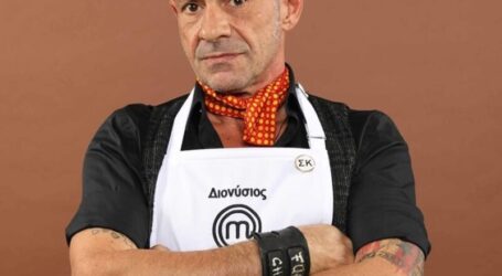 Διονύσης – ΜasterChef: Έκανε αυτοσχέδιο πάρτι για τα γενέθλιά του στο πεζοδρόμιο του σπιτιού του
