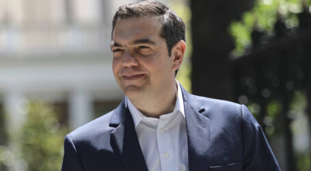 Το «Ζάππειο» του Τσίπρα: Παροχές με το βλέμμα στη μεσαία τάξη