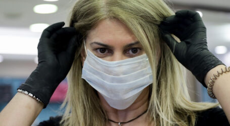 Aρση μέτρων: Η «νέα κανονικότητα» ξεκίνησε από σήμερα – Πού είναι υποχρεωτική η μάσκα – Τι ισχύει για τα ΜΜΜ