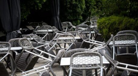 Στις ανησυχίες των πολιτών για την οικονομία στρέφονται τα κόμματα