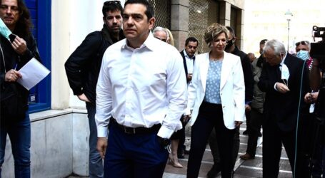 Marfin: Ο Τσίπρας απέτισε φόρο τιμής στους νεκρούς, επιτέθηκε στον Μητσοτάκη