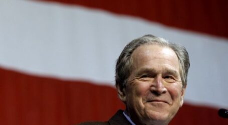 Δολοφονία Τζορτζ Φλόιντ: Παρέμβαση Μπους με αποστάσεις από Τραμπ