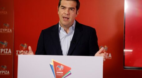 Ο Τσίπρας κάνει “ανασχηματισμό” στον ΣΥΡΙΖΑ: Αποστρατεύει “δεινόσαυρους” και φτιάχνει μητρώο στελεχών α λα ΝΔ