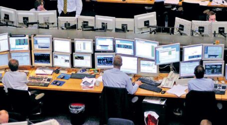 Η Ελλάδα δανείζεται φθηνότερα από την Ιταλία