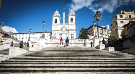 Ζοφερές προβλέψεις από το ΔΝΤ – «Βλέπει» ύφεση 10,2% στην ευρωζώνη και έκρηξη χρέους – ελλειμμάτων