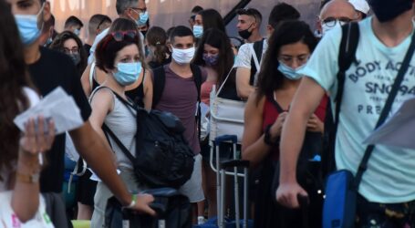 Όπου φύγει-φύγει οι Αθηναίοι – Διακοπές εξπρές στη σκιά του κορωνοϊού – Αυστηρά μέτρα στα πλοία