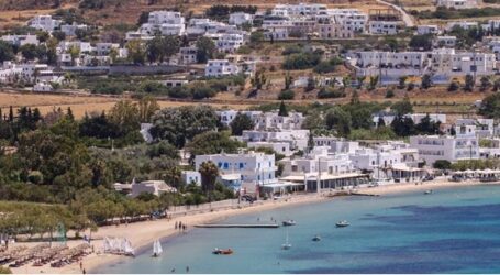 Κορονοϊός: Πρώτο κρούσμα στην Πάρο – Θετική Ελληνίδα με ιδιόκτητη κατοικία στο νησί