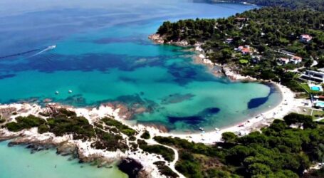 Τουρισμός Χαλκιδική: Δραματική πτώση τζίρου ως 82% – Τί λένε οι επαγγελματίες