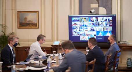 Ο κορονοϊός στην Ελλάδα: Περισσότερα τα κρούσματα, αλλά λιγότεροι οι θάνατοι και λιγότεροι ασθενείς στις ΜΕΘ