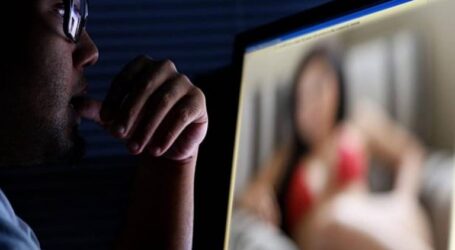 Sextortion: Τι είναι και γιατί παίρνει ανησυχητικές διαστάσεις στην Ελλάδα [vid]