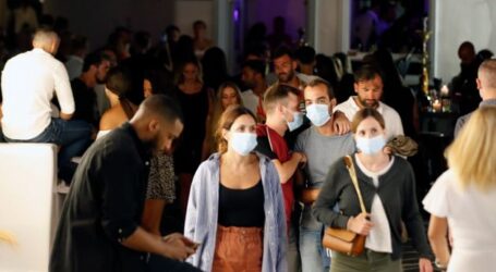 Drones της ΕΛ.ΑΣ. «σαρώνουν» τη Μύκονο για «κορόνα-πάρτι»