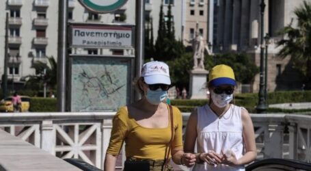 Κορονοϊός: Ο δύσκολος Αύγουστος, τα λάθη που κάναμε και το φαινόμενο του παγόβουνου