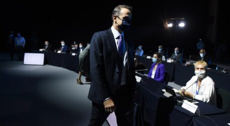 Μητσοτάκης: “Εγώ και η οικογένεια μου θα κάνουμε πρώτοι το εμβόλιο για τον κορονοϊό”