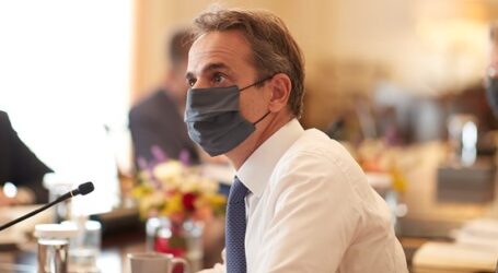 Ενόχληση Μητσοτάκη για υπουργούς που το “παίζουν αναρμόδιοι” και δεν αναλαμβάνουν ευθύνες- Ποιους φωτογράφισε