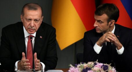 «Γκρίνια» Ερντογάν σε Μακρόν: Δεν καταλαβαίνω γιατί στηρίζεις την Ελλάδα